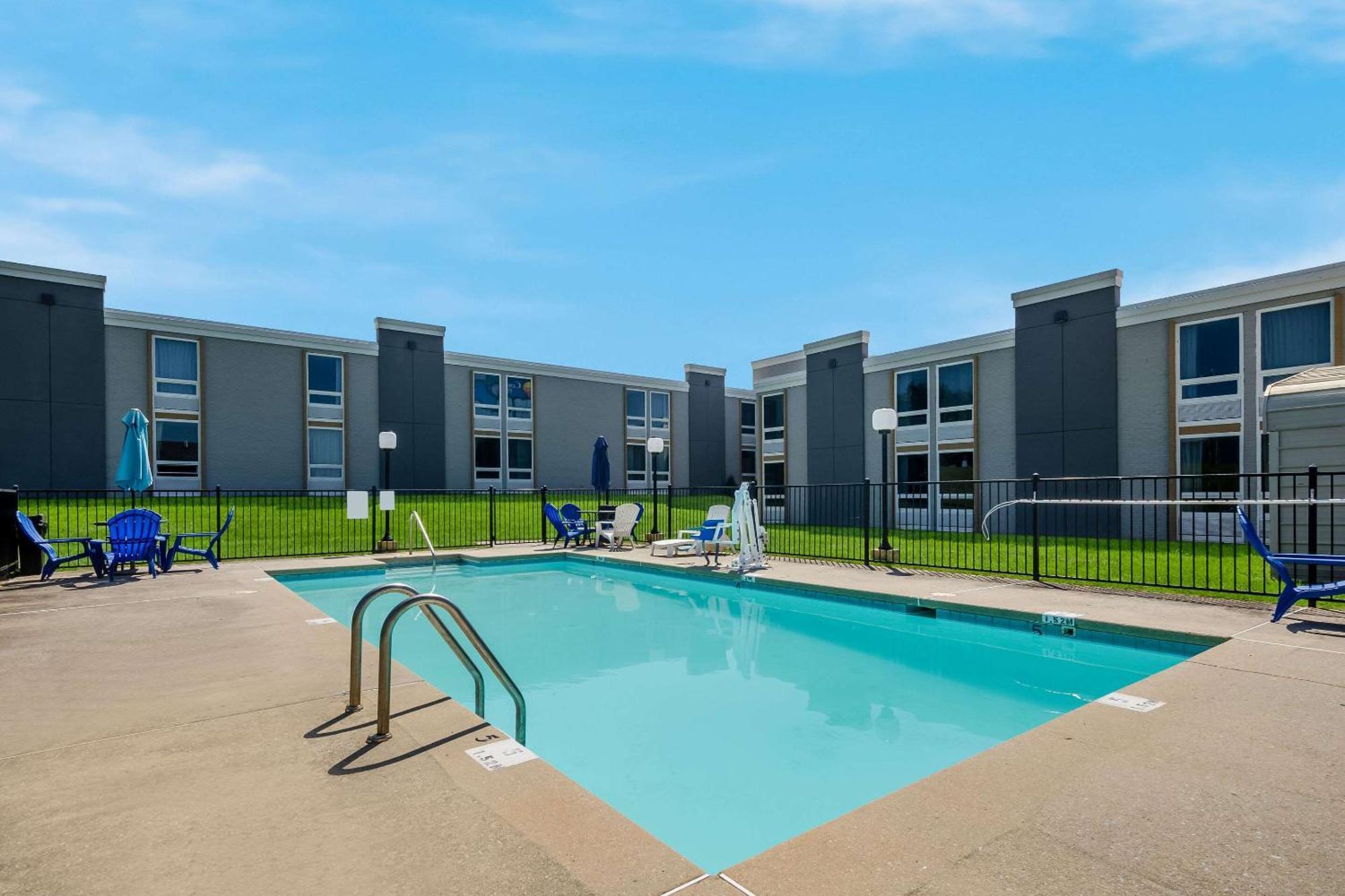 Comfort Inn Wytheville Buitenkant foto